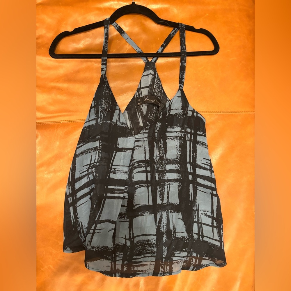 Patterson J Kincaid top, XS, silk blue and black
